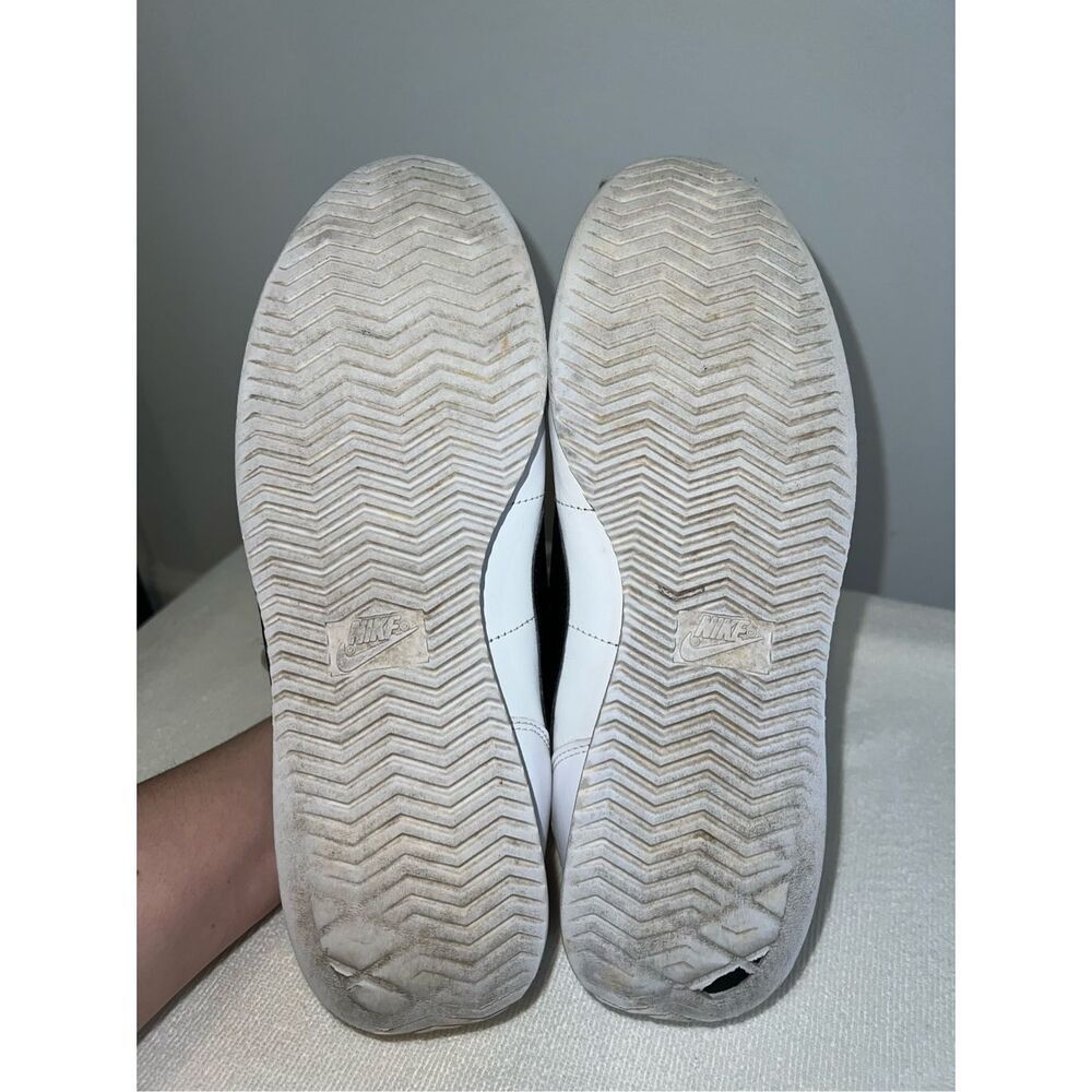 Nike Classic Cortez Leather Women's Size 9.5 Sneakers White Black - Picture 6 of 10